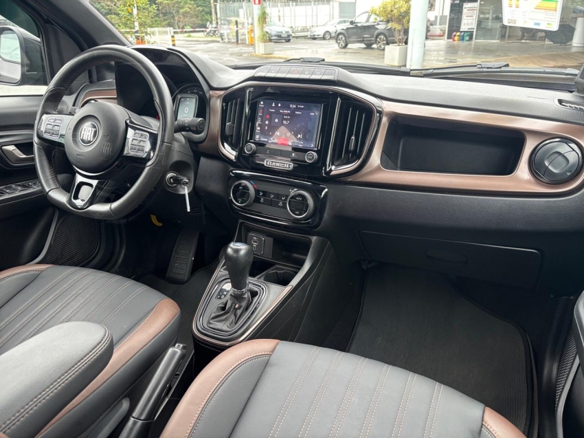fiat strada 1.3 firefly flex ranch cd cvt 4p automatico 202313