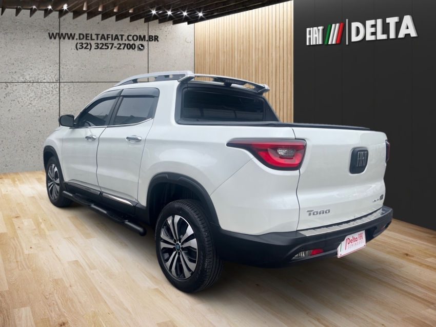 fiat toro 2.2 turbo diesel volcano 4wd at9 4p automatico 20253