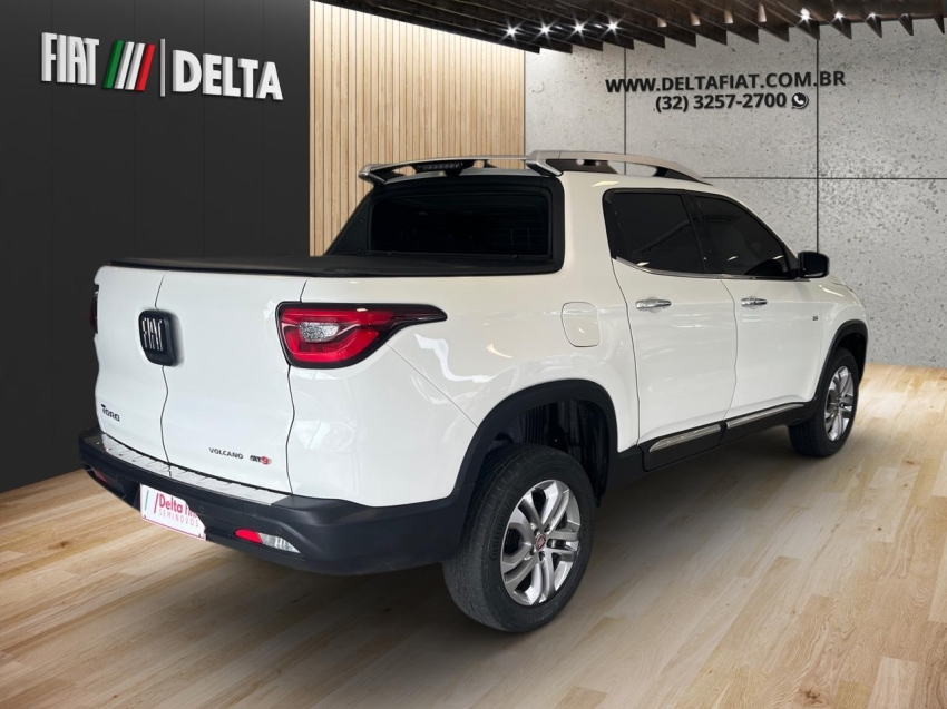 fiat toro 2.4 16v multiair flex volcano at9 2.3 4p automatico 20202