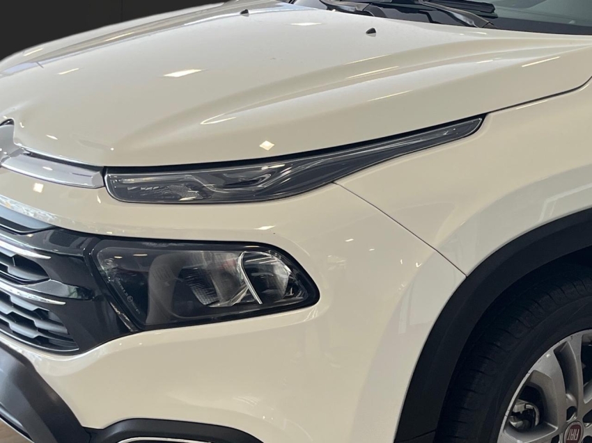 fiat toro 2.4 16v multiair flex volcano at9 2.3 4p automatico 202013