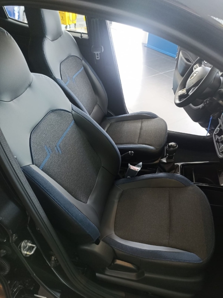 renault kwid intense 1.0.