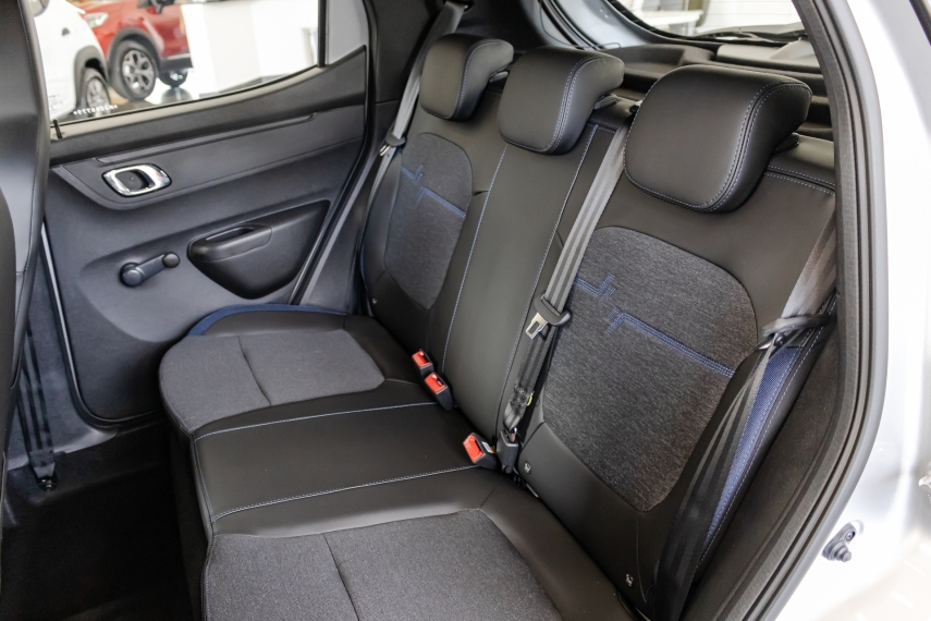 renault kwid intense 1.0.