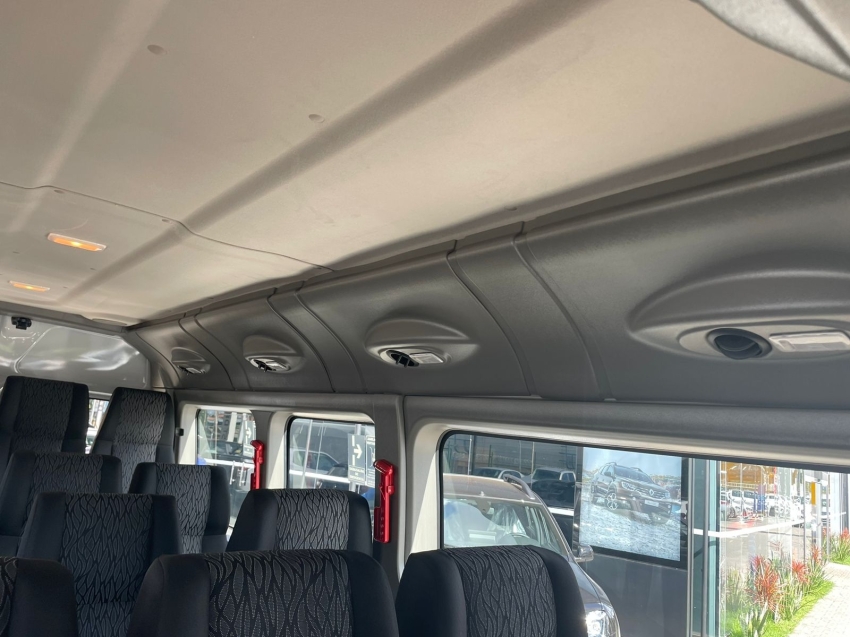 master minibus executive 16 lugares - pack luxo