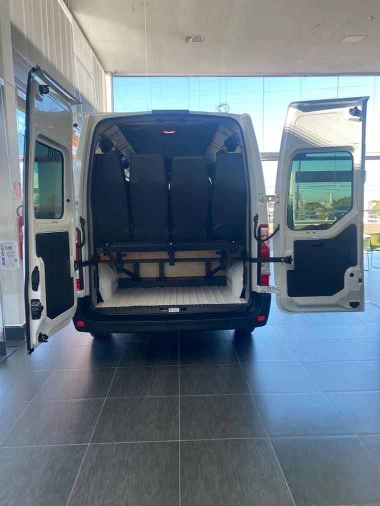 master minibus executive 16 lugares - pack luxo