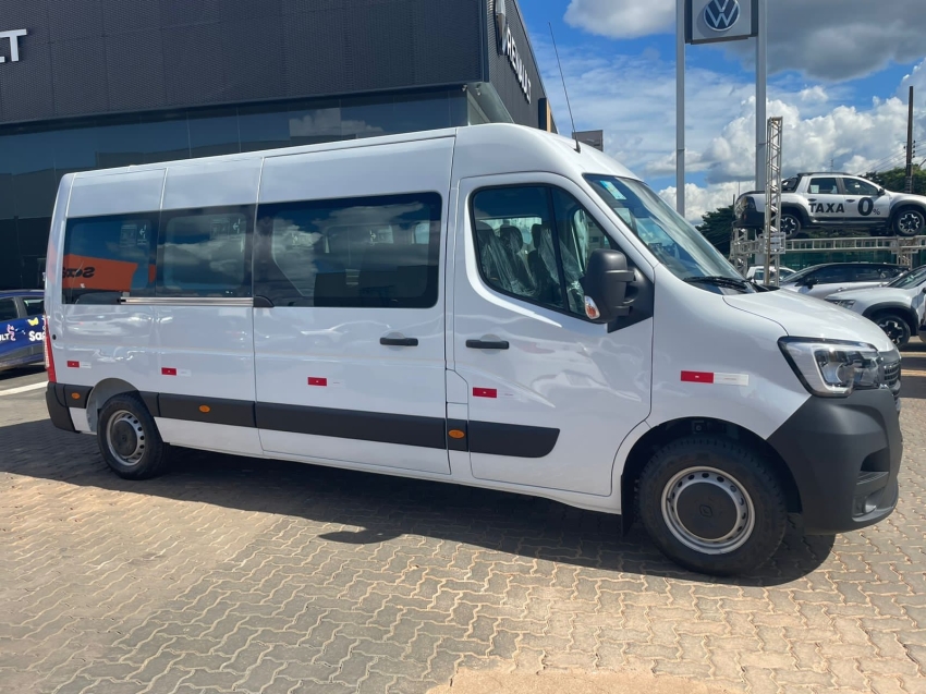 master minibus executive 16 lugares - pack luxo