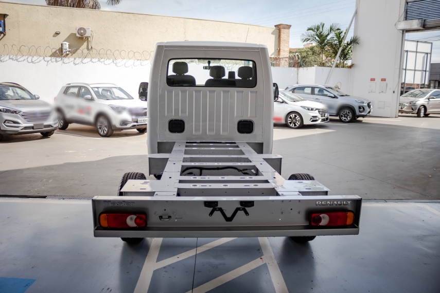 nova master chassi cabine l2h1
