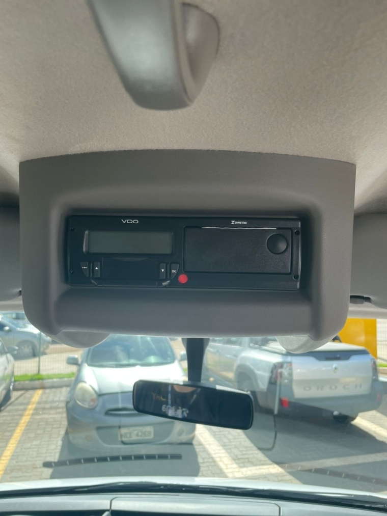 master minibus executive 16 lugares - pack luxo