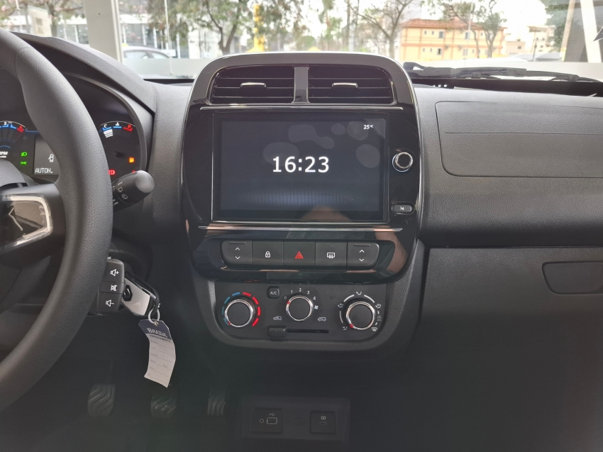 renault kwid 1.0 12v sce flex outsider manual 4p 202613