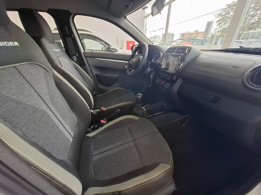 renault kwid 1.0 12v sce flex outsider manual 4p 202610