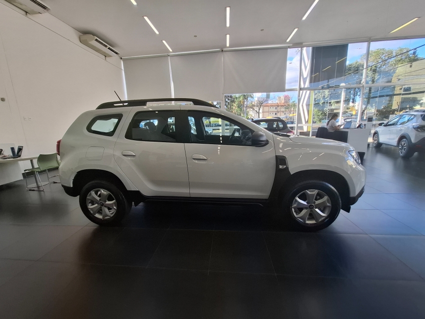 renault duster intense plus 1.6 manual6