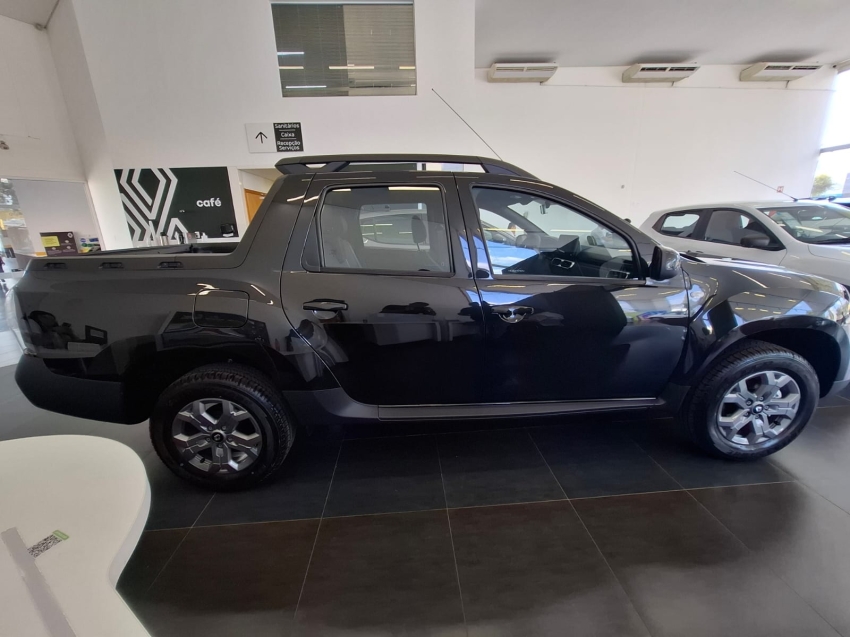 renault oroch 1.6 16v sce flex intense manual7