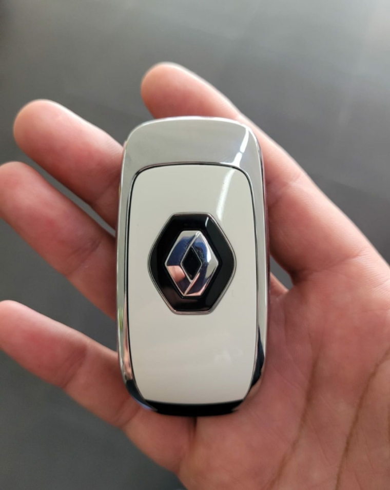 kwid 1.0 intense 2025/20266