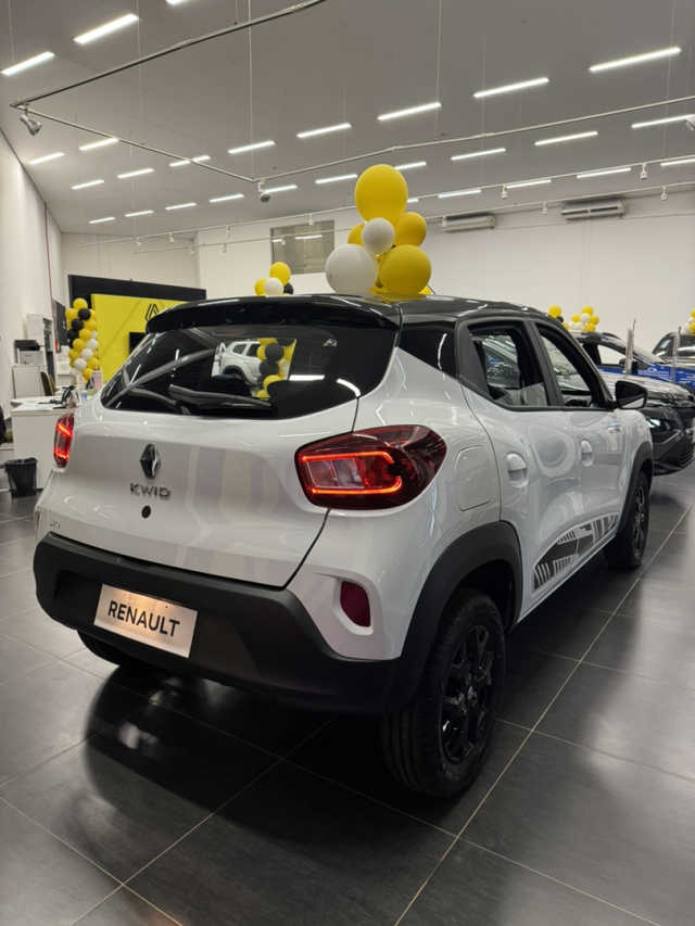 kwid iconic - condicao unica9