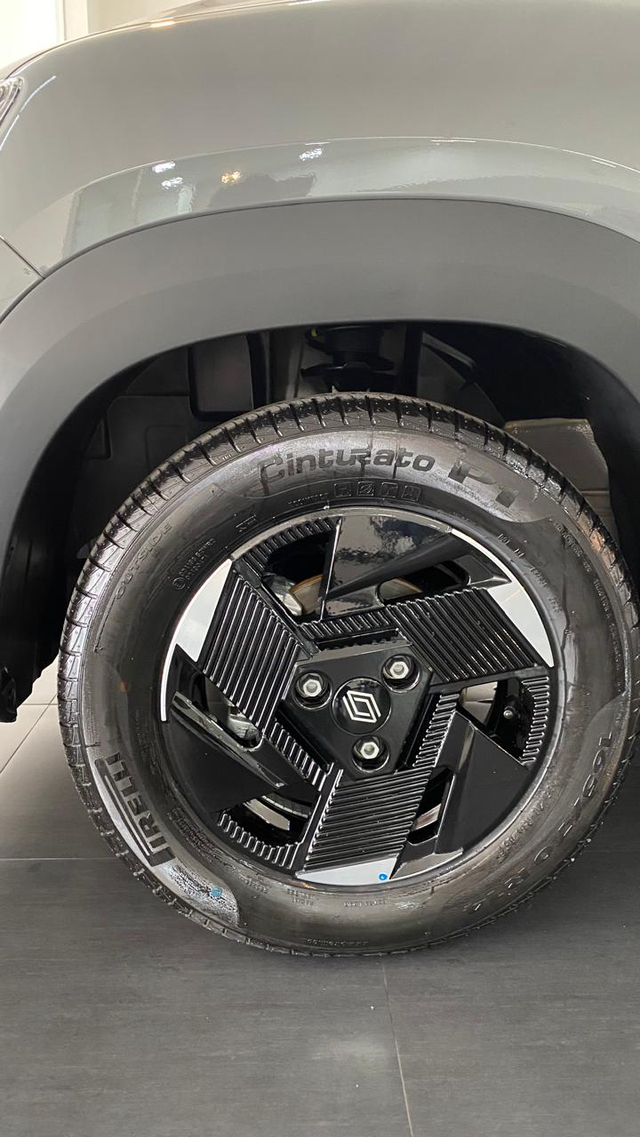 novo kwid 2027 outsider4