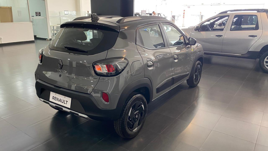 novo kwid 2027 outsider10