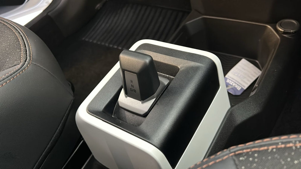 novo renault kwid e-tech13