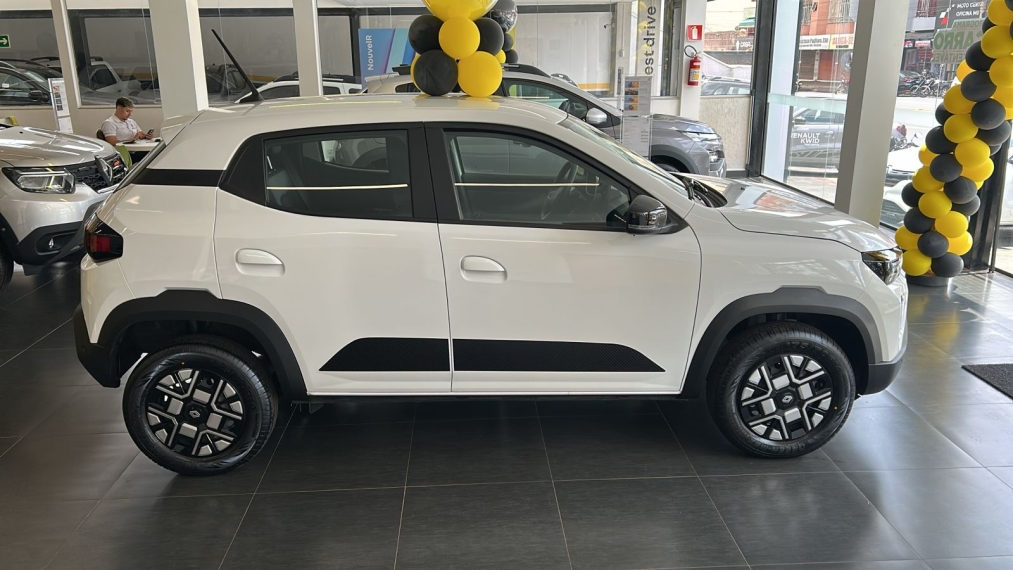 novo renault kwid e-tech6