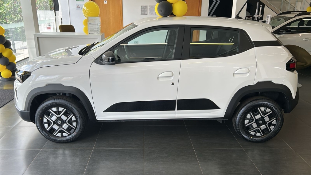 novo renault kwid e-tech1