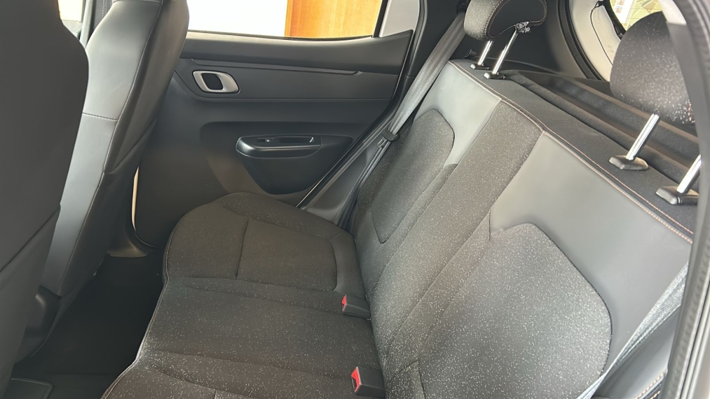 novo renault kwid e-tech17