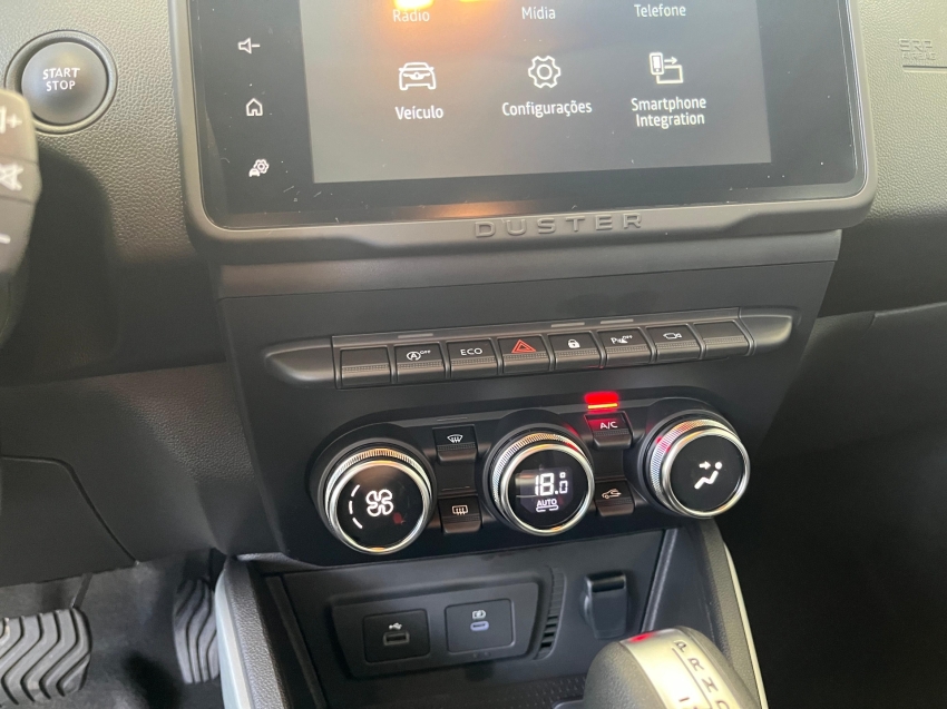 duster iconic plus 1.6 cvt11