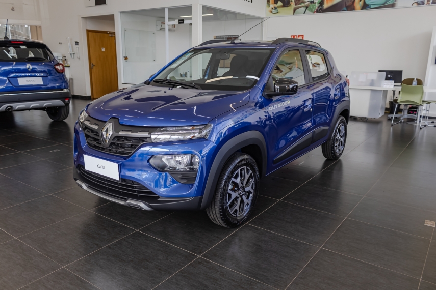 kwid outsider 1.0