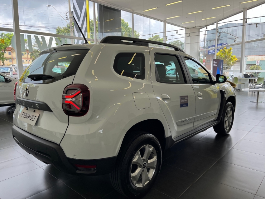 renault duster intense plus 1.6 mt5