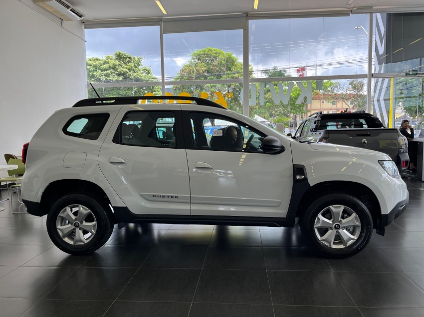 renault duster intense plus 1.6 mt4