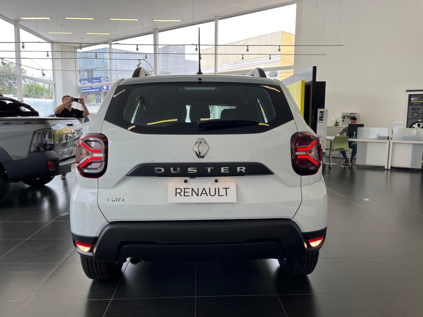 renault duster intense plus 1.6 mt8