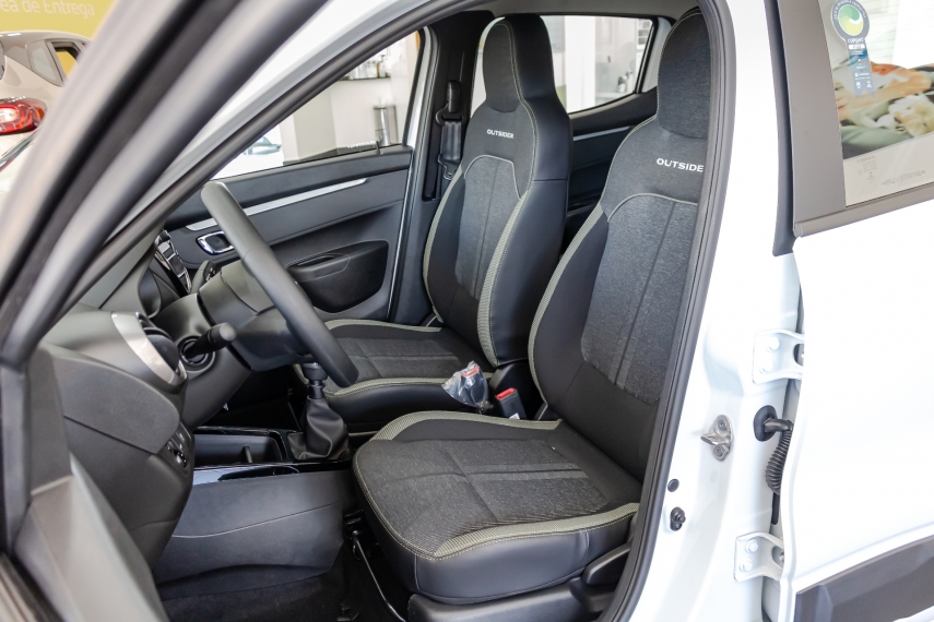 kwid outsider 1.09