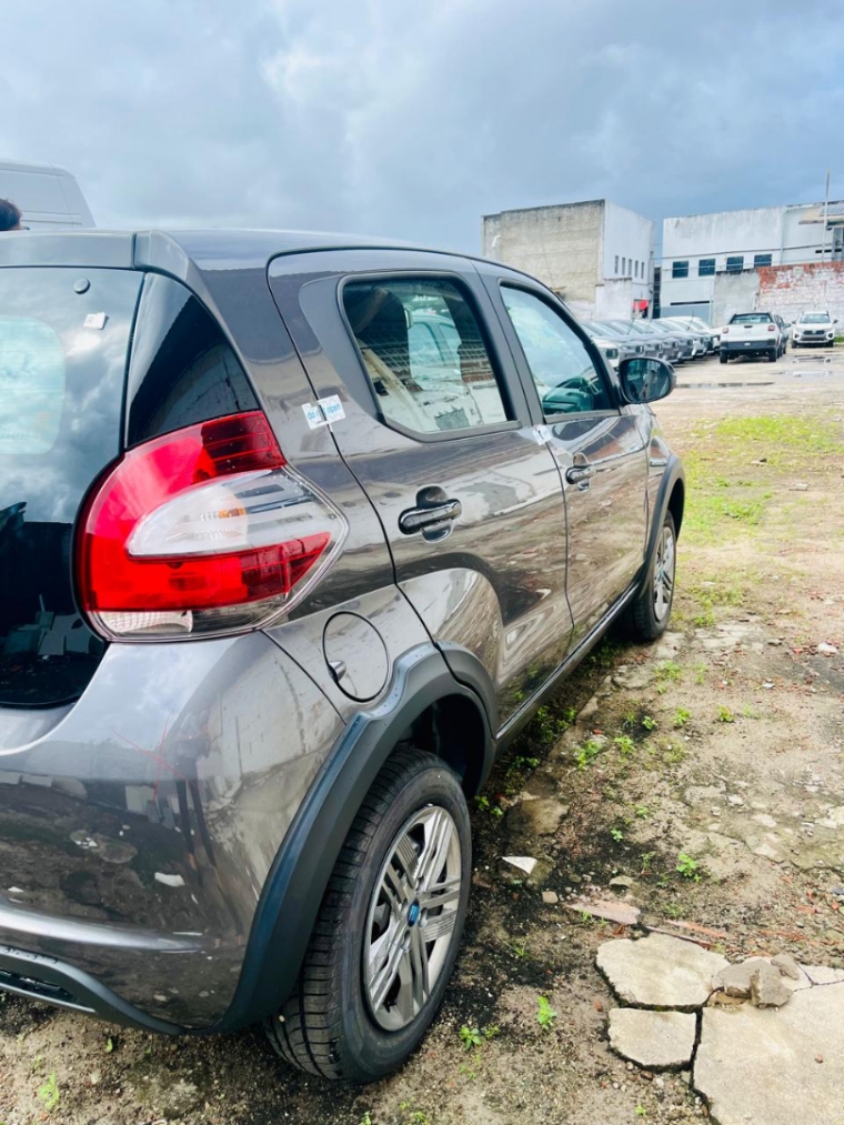 fiat mobi like 1.0 flex 2026 de r$ 79.060,00 por 68.990,00 com  parcelas 72x 999,00