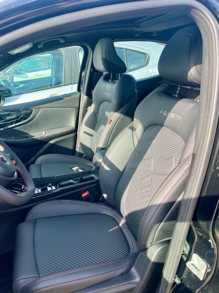 fastback abarth turbo270 de r$ 181.990,00 por 169.990,005