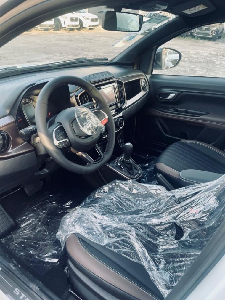 fiat strada ranch cabine dupla motor t-200 de 130cv flex 2025/2026 148.530,00 por r$139.990,00 fiat strada ranch cabine dupla motor t-200 de 130cv flex 2025/2026 148.530,00 por r$139.990,00