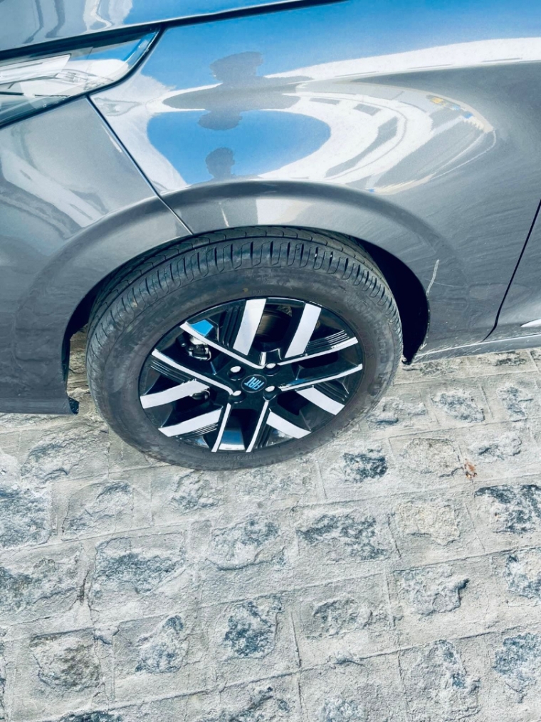 fiat cronos precision 1.3 automatico cvt r$ 119.990,00 por 114.990,00 (com usado na troca)