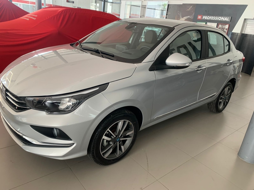 fiat cronos 1.3 firefly flex precision cvt 4p automatico 2025 fiat cronos 1.3 firefly flex precision cvt 4p automatico 2025