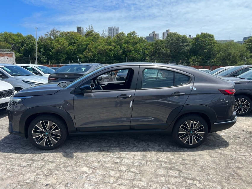 fiat fastback audace turbo hibrido de r$ 165.990,00 por 133.990,00 (com usado na troca)1