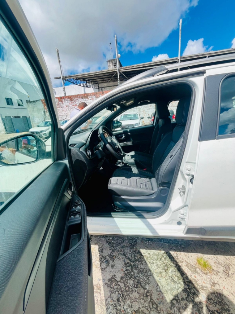 fiat strada cabine dupla volcano1.3 flex 2026 com central multimidia por r$ 129.990,00 e entrada facilitada no cartao de credito. fiat strada cabine dupla volcano1.3 flex 2026 com central multimidia por r$ 129.990,00 e entrada facilitada no cartao de credito.