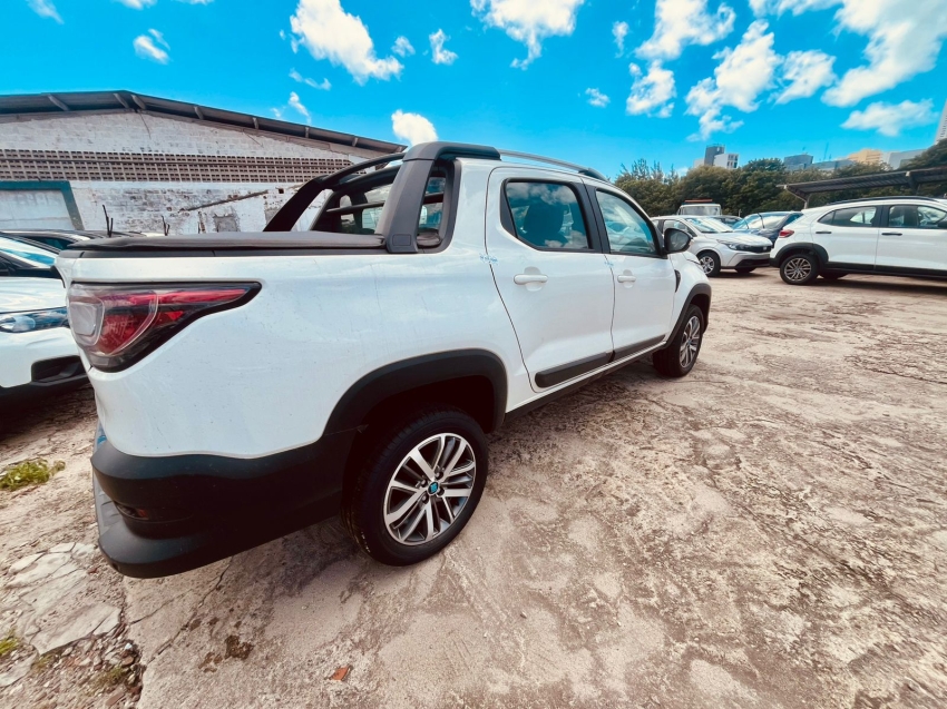 fiat strada cabine dupla volcano1.3 flex 2026 com central multimidia por r$ 129.990,00 e entrada facilitada no cartao de credito. fiat strada cabine dupla volcano1.3 flex 2026 com central multimidia por r$ 129.990,00 e entrada facilitada no cartao de credito.