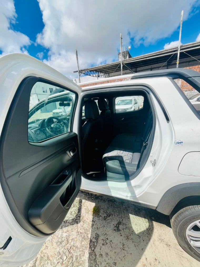 fiat strada cabine dupla volcano1.3 flex 2026 com central multimidia por r$ 129.990,00 e entrada facilitada no cartao de credito. fiat strada cabine dupla volcano1.3 flex 2026 com central multimidia por r$ 129.990,00 e entrada facilitada no cartao de credito.
