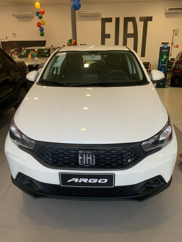 fiat argo drive 1.3 automatico cvt completo de r$ 102.990,00 por 96.990,00 fiat argo drive 1.3 automatico cvt completo de r$ 102.990,00 por 96.990,00