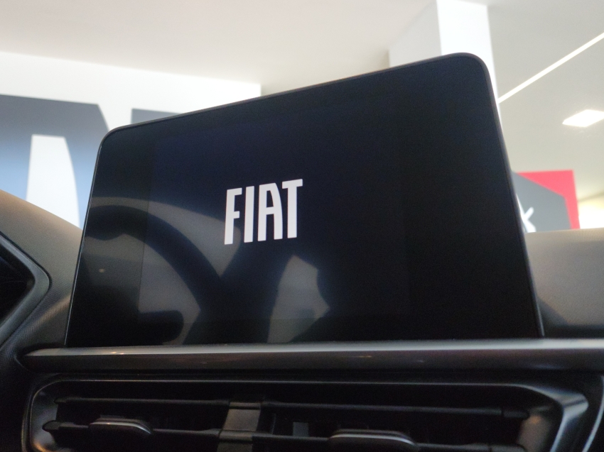 fiat fastback 1.0 turbo 200 flex cvt 25/26 0km