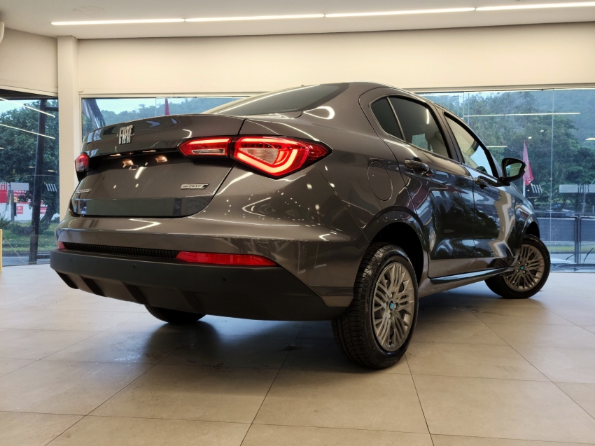 fiat cronos 1.3 firefly flex drive man 25/26 0km14