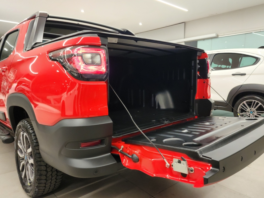fiat strada 1.0 turbo 200 flex ranch cd cvt 25/26 0km fiat strada 1.0 turbo 200 flex ranch cd cvt 25/26 0km