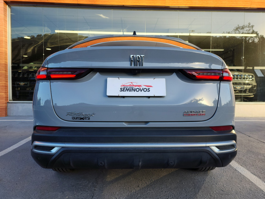 fiat fastback 1.0 turbo 200 flex audace cvt 4p automatico 2023 fiat fastback 1.0 turbo 200 flex audace cvt 4p automatico 2023