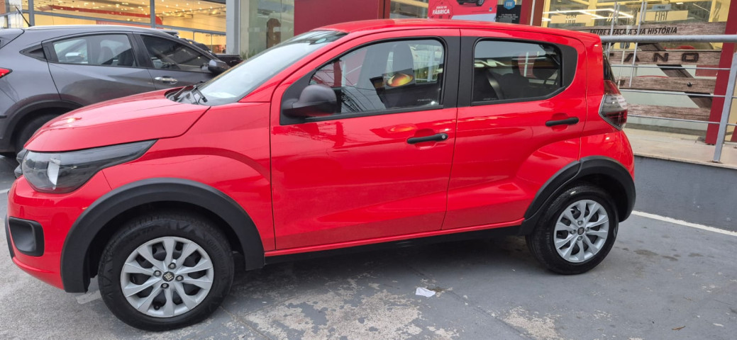 fiat mobi 1.0 evo flex like man 23/23 seminovo fiat mobi 1.0 evo flex like man 23/23 seminovo