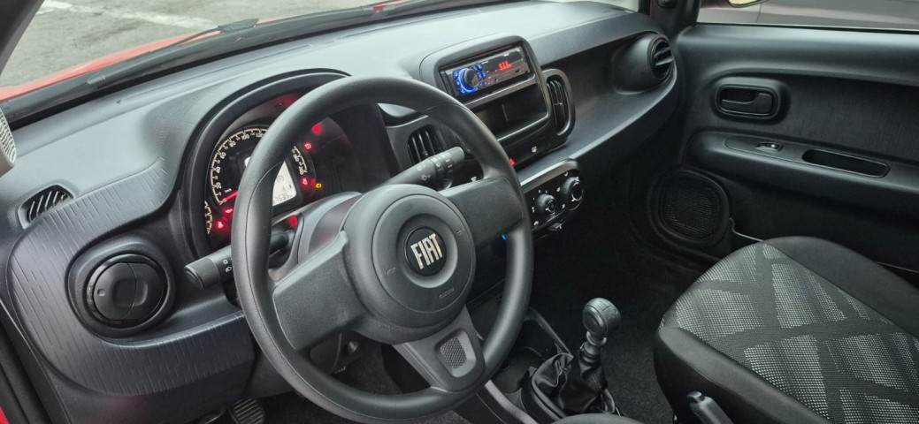 fiat mobi 1.0 evo flex like man 23/23 seminovo fiat mobi 1.0 evo flex like man 23/23 seminovo