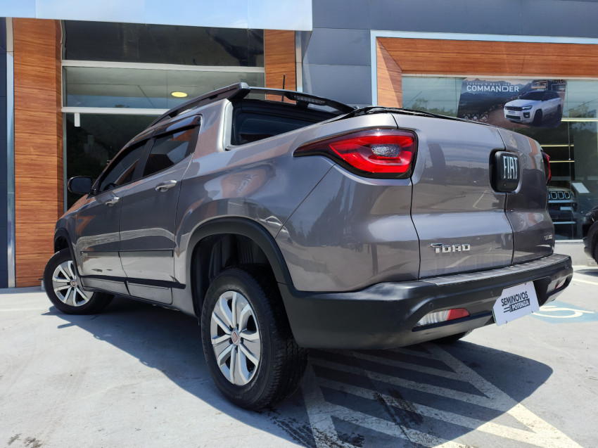 fiat toro 1.8 16v evo flex freedom at6 19/19 seminovo4