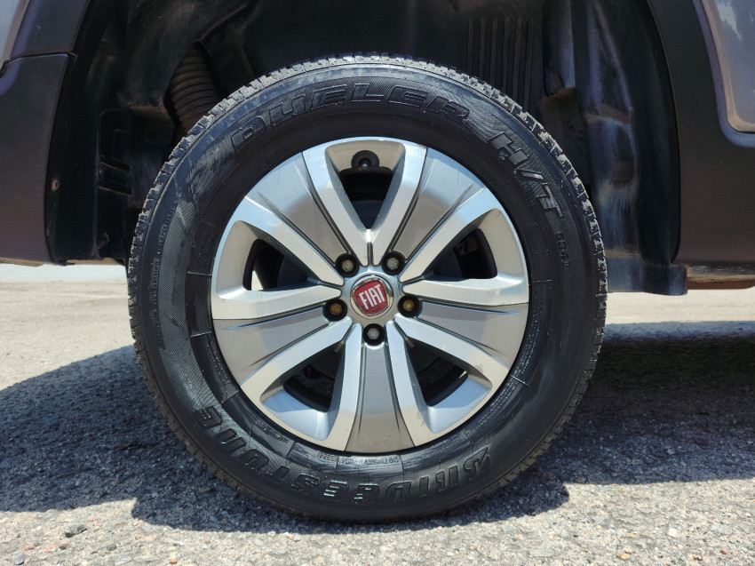 fiat toro 1.8 16v evo flex freedom at6 19/19 seminovo10