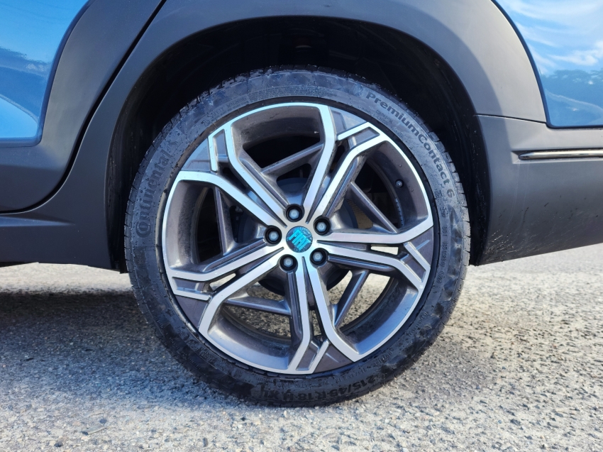 fiat fastback 1.0 turbo 200 hybrid impetus cvt 24/25 seminovo11