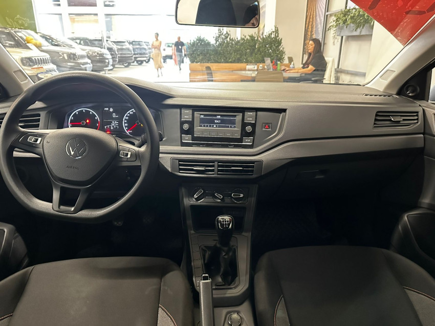 volkswagen polo 1.0 mpi track man 24/24 seminovo7
