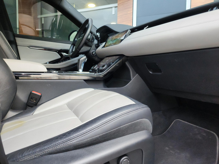 land rover evoque 2.0 p250 flex r-dynamic se awd at 19/20 seminovo14